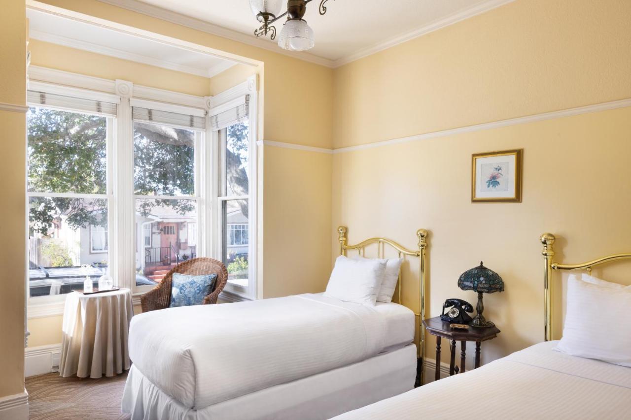 Centrella Hotel, A Kirkwood Collection Hotel Pacific Grove Bagian luar foto